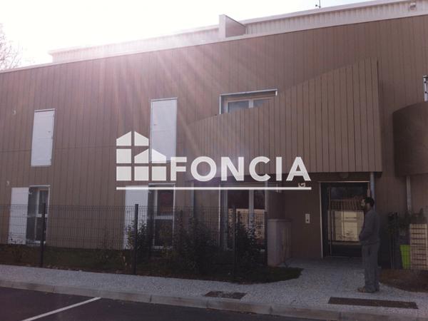 Location Appartement 2 pièces 46.59 m² - RUE JULES MASSENET Saint Medard En Jalles 33160