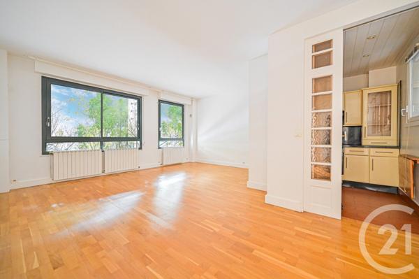 Appartement F2 à vendre  2 pièces - 56,24 m2 PARIS - 75016