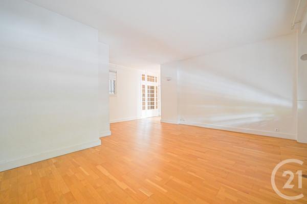 Appartement F2 à vendre  2 pièces - 56,24 m2 PARIS - 75016