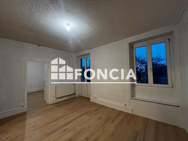 Location Appartement 2 pièces 41.78 m² - Romaneche-thorens 71570