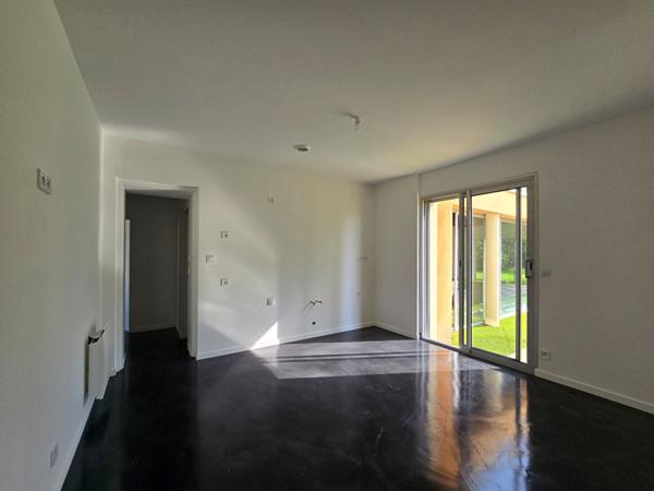 Maison Reze 8 pièce(s) 164 m2