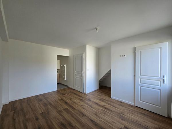 Maison Reze 8 pièce(s) 164 m2