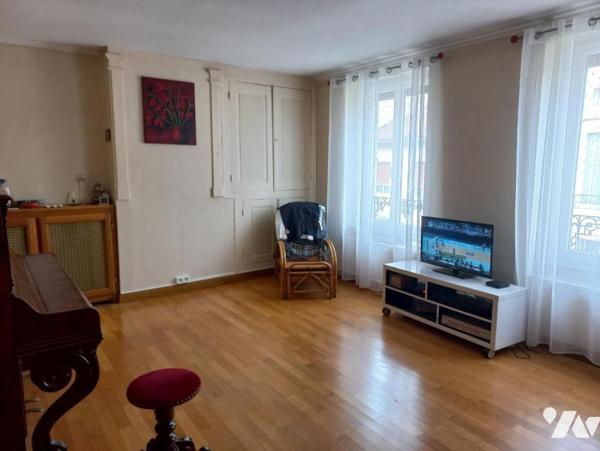 Maison de village en pierre