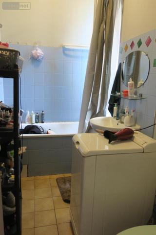 Immeuble à vendre à Bourges dans le Cher (18000), ref : 18005-1567