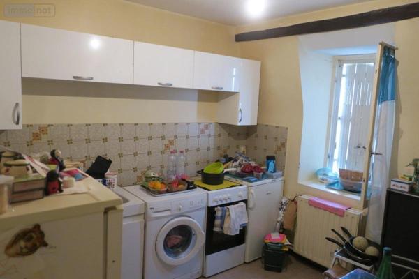 Immeuble à vendre à Bourges dans le Cher (18000), ref : 18005-1567