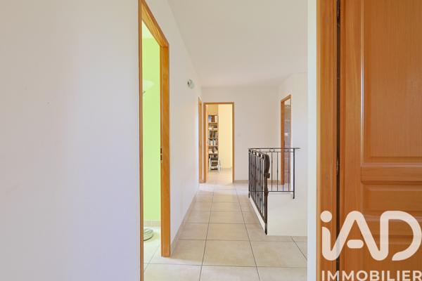 Maison à vendre 6 pièces 168 m² Éguilles