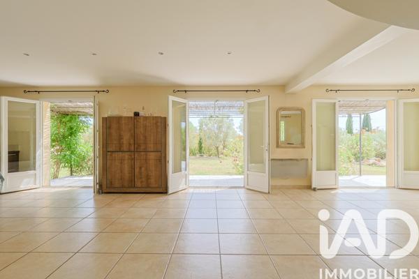 Maison à vendre 6 pièces 168 m² Éguilles