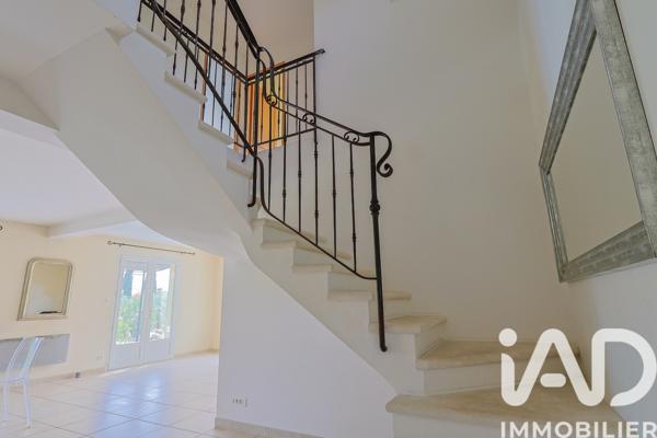 Maison à vendre 6 pièces 168 m² Éguilles