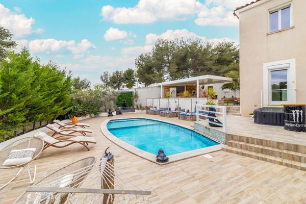 Maison 5 pièces 151 m2