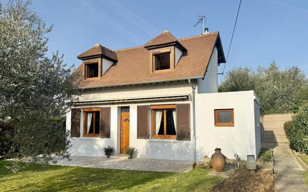 Maison à vendre    5 pièces • 85 m2 Morangis