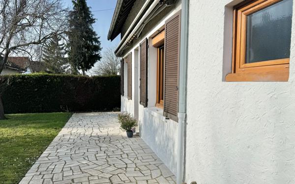 Maison à vendre    5 pièces • 85 m2 Morangis