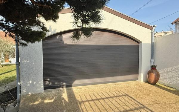 Maison à vendre    5 pièces • 85 m2 Morangis