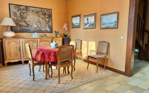 Maison à vendre    5 pièces • 85 m2 Morangis