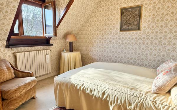 Maison à vendre    5 pièces • 85 m2 Morangis