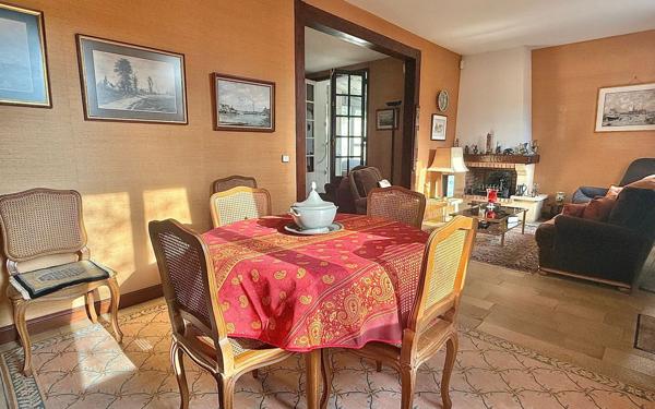 Maison à vendre    5 pièces • 85 m2 Morangis