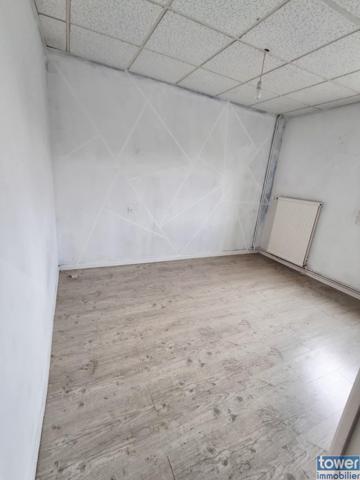 Duplex
                                                                                                                                                                                                                                                                                                                        4 pièce(s)                                                                                                                                                                                                          3 chambre(s)                                                                                                                                                                                                          80  m²