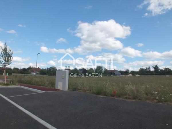 Beau terrain constructible de 1005m²