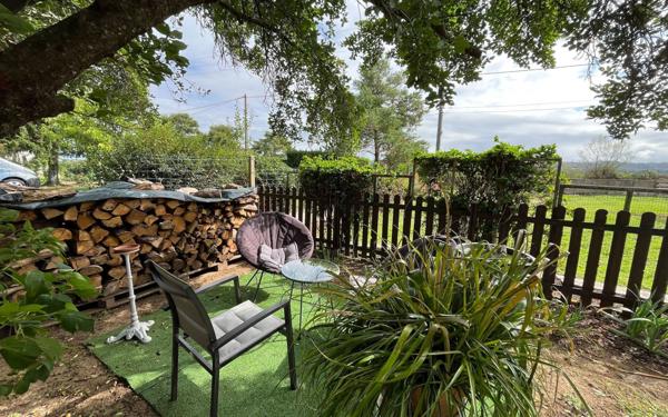 Maison à vendre    3 pièces •  Saint-Victor