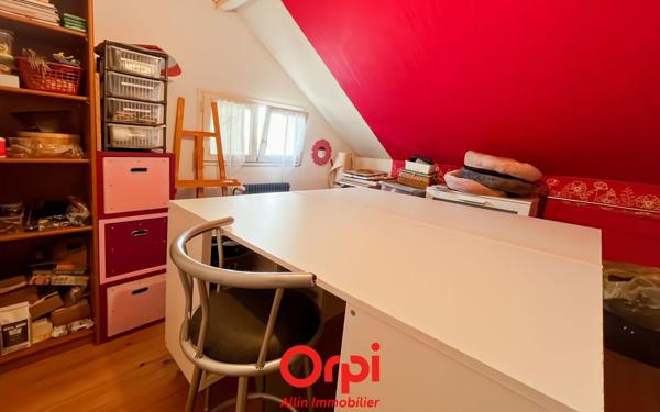 Maison à vendre    3 pièces •  Saint-Victor