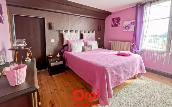 Maison à vendre    3 pièces •  Saint-Victor