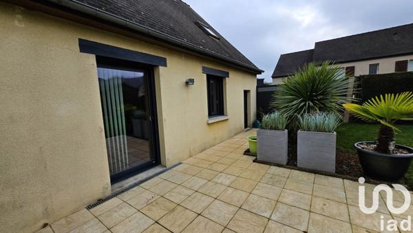 Maison 5 pièces de 90 m² à Retiers (35240)