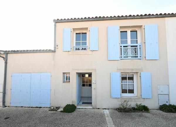 Maison à vendre    5 pièces •  Saint-Martin-de-Ré