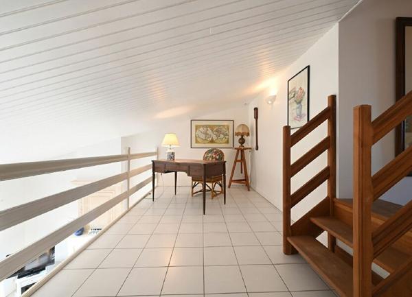 Maison à vendre    5 pièces •  Saint-Martin-de-Ré