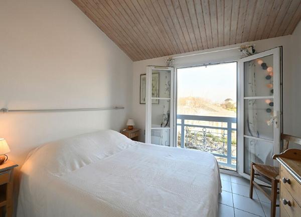 Maison à vendre    5 pièces •  Saint-Martin-de-Ré