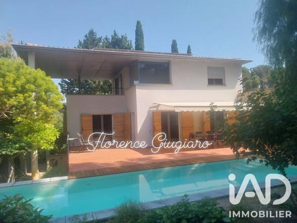 Maison à vendre 7 pièces 200 m² Sanary-sur-Mer
