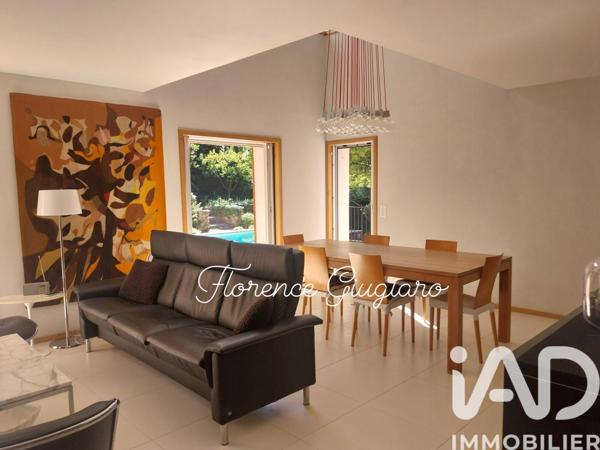 Maison à vendre 7 pièces 200 m² Sanary-sur-Mer