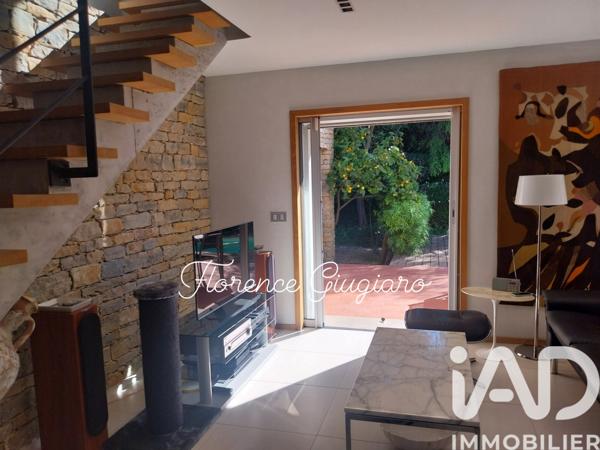Maison à vendre 7 pièces 200 m² Sanary-sur-Mer