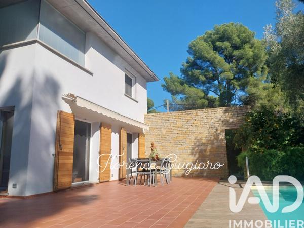 Maison à vendre 7 pièces 200 m² Sanary-sur-Mer