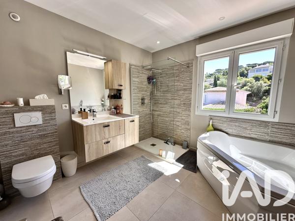 Maison à vendre 7 pièces 168 m² Sainte-Maxime
