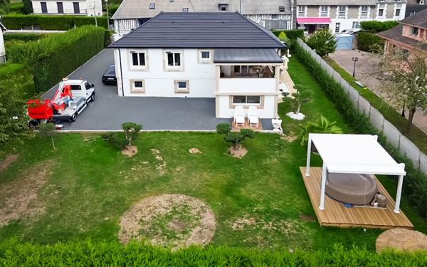 Maison à vendre    7 pièces • 160 m2 Touques