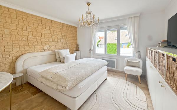 Maison à vendre    7 pièces • 160 m2 Touques