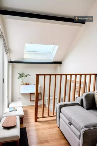 Vente                                                      Appartement
                        
                     4 pièces                      111 m2                     à Lille