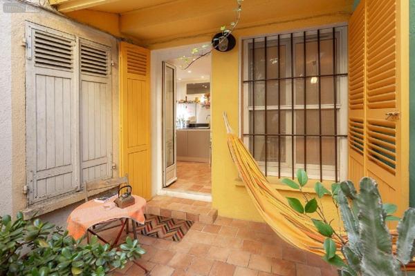 Appartement à vendre à Marseille 2e Arrondissement dans les Bouches-du-Rhône (13002), ref : 10521/35 2