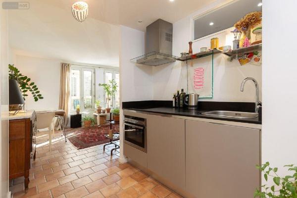 Appartement à vendre à Marseille 2e Arrondissement dans les Bouches-du-Rhône (13002), ref : 10521/35 2