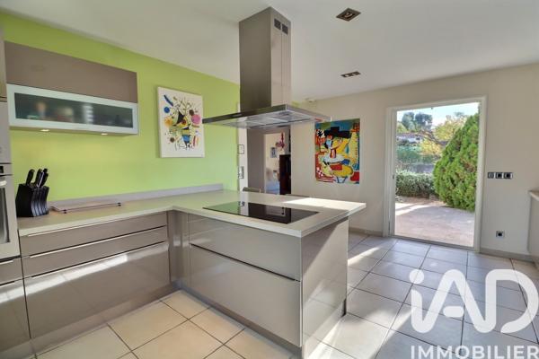 Maison à vendre 3 pièces 146,5 m² Marseille 13