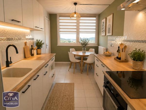 Appartement à vendre 3 pièces 88.77m² Bagnols-sur-Cèze (30200)