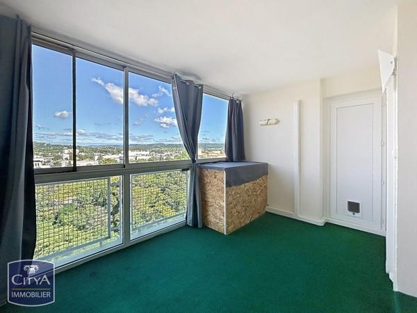 Appartement à vendre 3 pièces 88.77m² Bagnols-sur-Cèze (30200)
