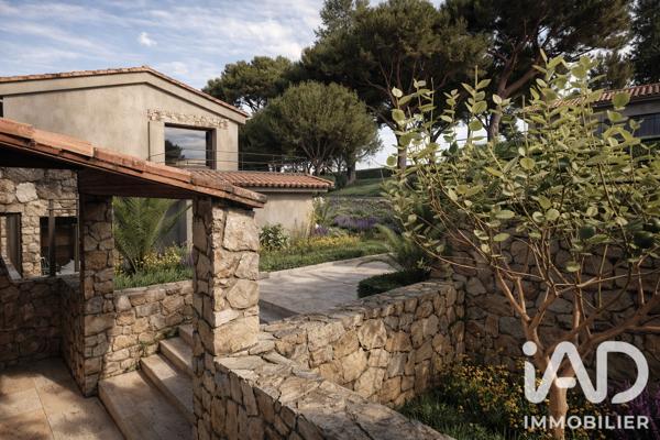 Maison à vendre 3 pièces 75,48 m² Grimaud