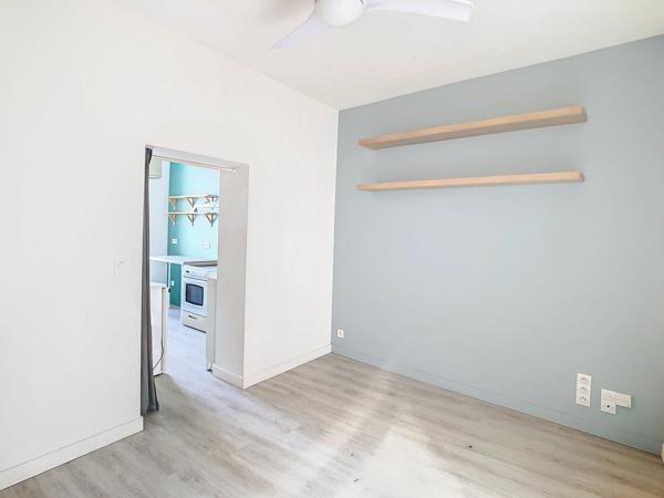 Appartement à louer    1 pièce •  Larche