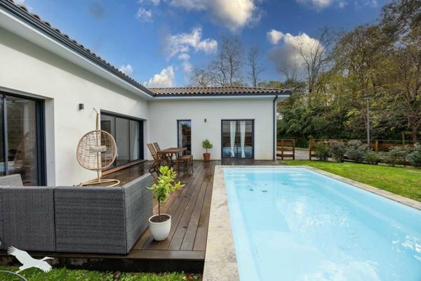 Maison à vendre |  Saubrigues |  4 pièces | 148 m²