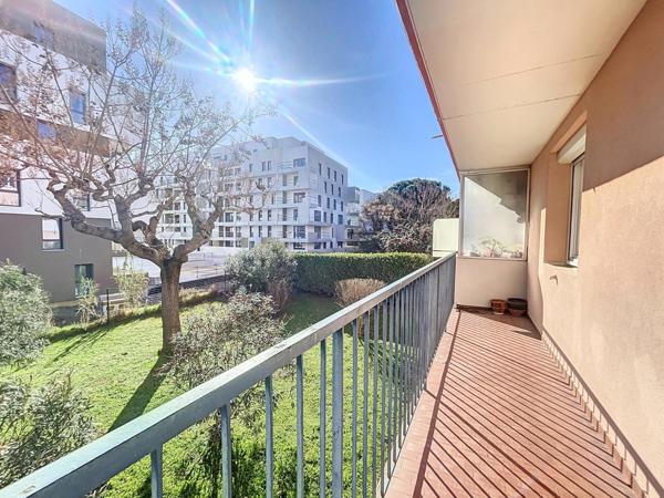 FF4 TRAVERSANT AU CALME BALCON ET GARAGE