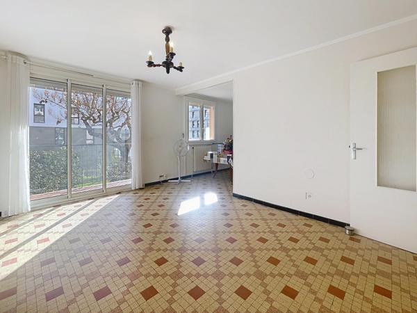 FF4 TRAVERSANT AU CALME BALCON ET GARAGE