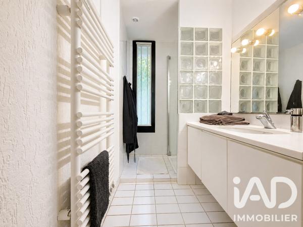 Maison à vendre 5 pièces 162 m² Le Rouret