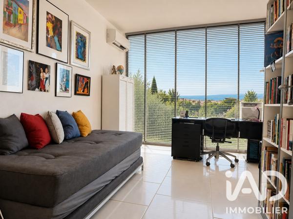 Maison à vendre 5 pièces 162 m² Le Rouret