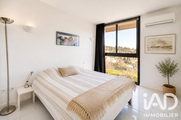 Maison à vendre 5 pièces 162 m² Le Rouret