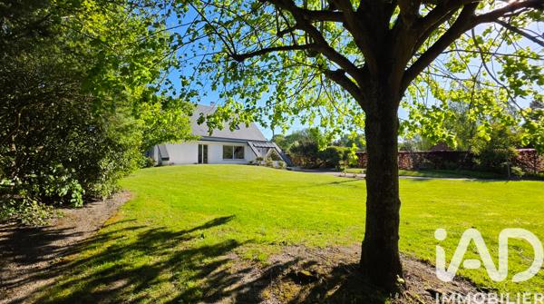 Maison à vendre 7 pièces 161 m² Saint-Amand-les-Eaux